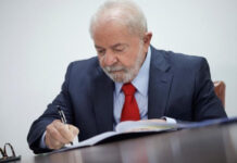 Lula sanciona lei que proíbe uso de linguagem neutra na administração pública