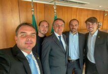 Moraes autoriza visita dos filhos a Jair Bolsonaro na sede da PF em Brasília
