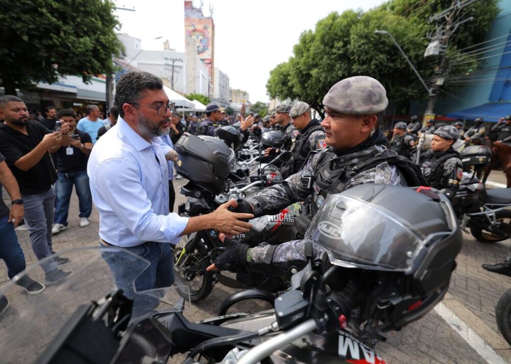 Governador Wilson Lima lança Operação Natal Mais Seguro 2025 com reforço de 500 alunos soldados nas ruas de Manaus