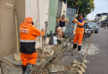 Prefeitura de Manaus realiza manutenção de rede de drenagem profunda no bairro Compensa