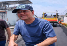 Eduardo Braga leva asfaltamento ao Núcleo 15 da Cidade Nova e moradores comemoram nova realidade