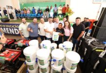 Em Boca do Acre e Pauini, Governador Wilson Lima reforça setor primário com implementos, insumos e documentos rurais