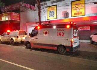 Suspeito de furtar bicicleta é agredido por populares na Avenida Torquato Tapajós, em Manaus