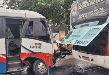 Colisão entre ônibus e micro-ônibus provoca lentidão no trânsito e deixa passageiros feridos no bairro Nova Cidade