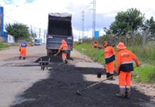 Avenida Hibisco recebe reforço em asfalto para suportar tráfego pesado no Distrito Industrial de Manaus