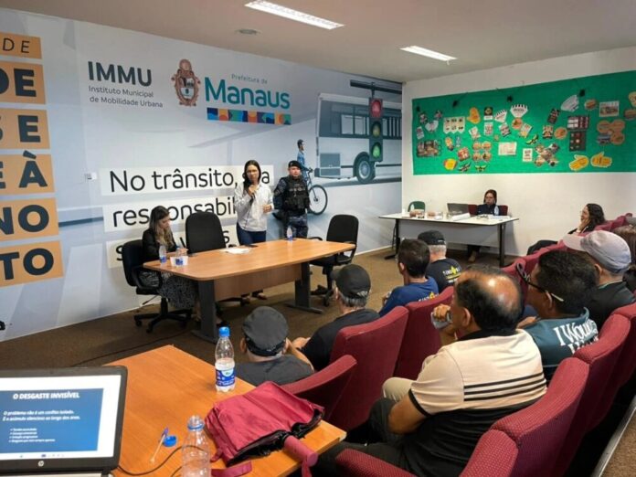 Prefeitura de Manaus investe em capacitação para aprimorar fiscalização de transportes