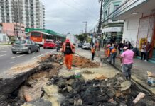 Prefeitura de Manaus recupera drenagem na Constantino Nery após danos causados por lixo