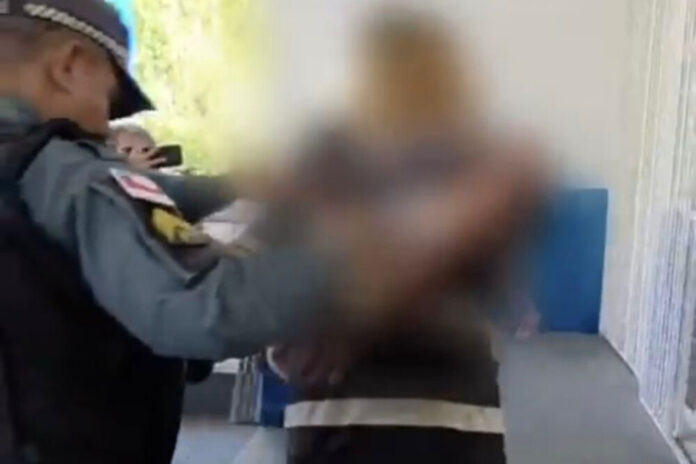 Relembre o caso Um adolescente de 17 anos, identificado como Fernando Vilaça da Silva, morreu após ser brutalmente espancado no bairro Gilberto Mestrinho, na Zona Leste de Manaus. O ataque acontec (10)