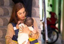 Deputada Débora Menezes acompanha caso de bebê que nasceu em borracharia e segue sem registro civil em Manaus