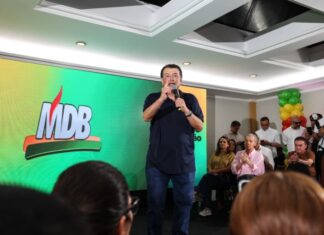 Eduardo Braga reúne lideranças nacionais e anuncia novas filiações ao MDB no Amazonas