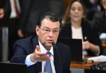Eduardo Braga apoia aprovação da nova licença-paternidade no Senado