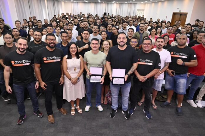 David Almeida anuncia edital do concurso da Guarda Municipal de Manaus para 23 de março com 590 vagas