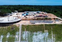 Parque Encontro das Águas: Prefeitura de Manaus avança na concretagem de piso e restaurante