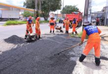 Prefeitura de Manaus recupera asfalto da avenida Arquiteto José Henrique Bentes Rodrigues na Colônia Terra Nova
