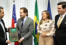 🔵🔴 LÍDER NO RANKING DOS POLÍTICOS DO SENADO, PLÍNIO VALÉRIO QUER CONTINUAR LUTANDO PELO AMAZONAS EM BRASÍLIA