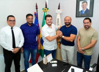 Prefeito Renato Junior convoca 1,5 mil aprovados do concurso da Semed no Dia do Servidor Público